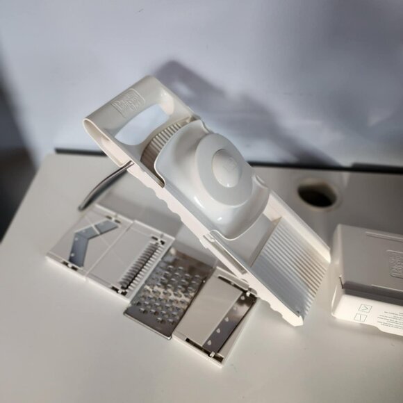 EUC Vintage Ultimate Mandoline (1087) - Picture 9 of 9